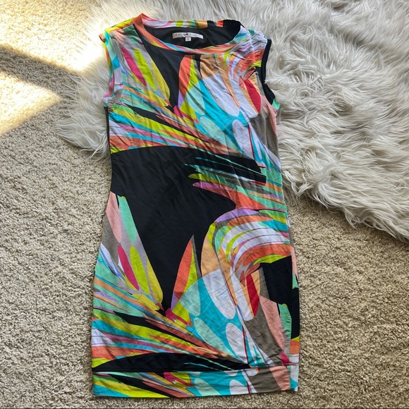 TRINA TURK abstract print stretch mini dress - Picture 4 of 9